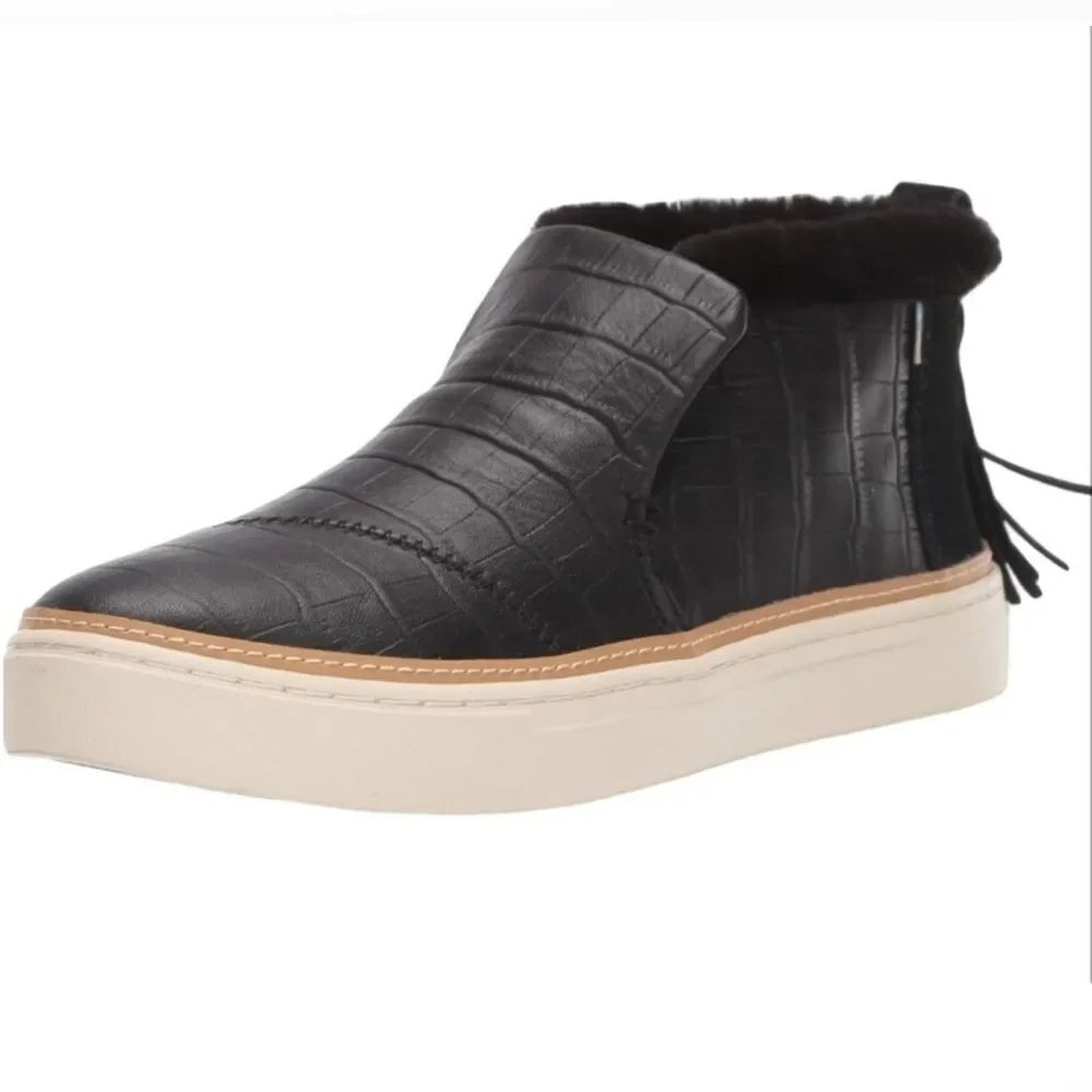TOMS Paxton Black Croc Embossed Leather Faux Fur Lined Slip-on Sneakers